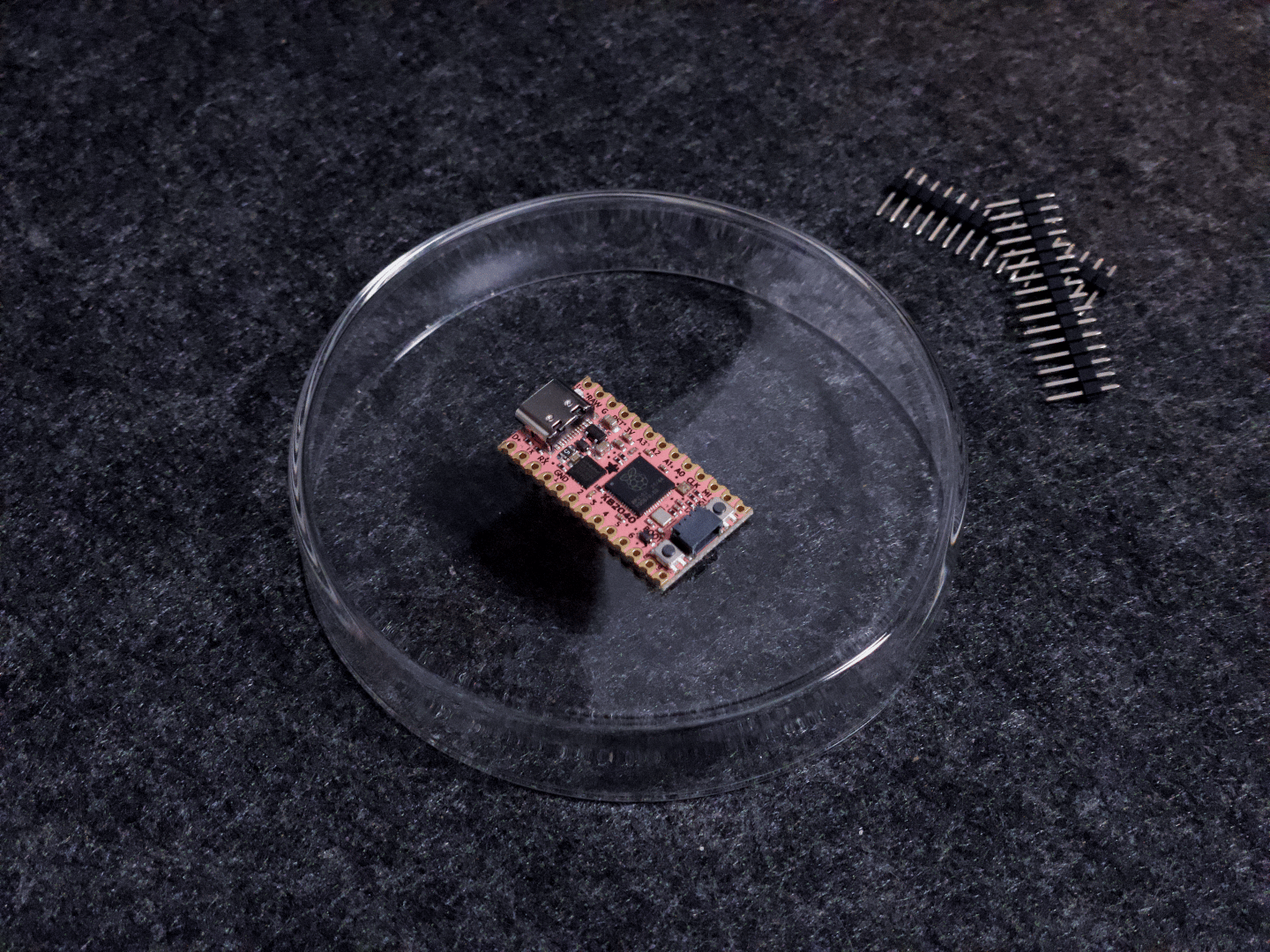 Adafruit KB2040 - RP2040 Kee Boar Driver